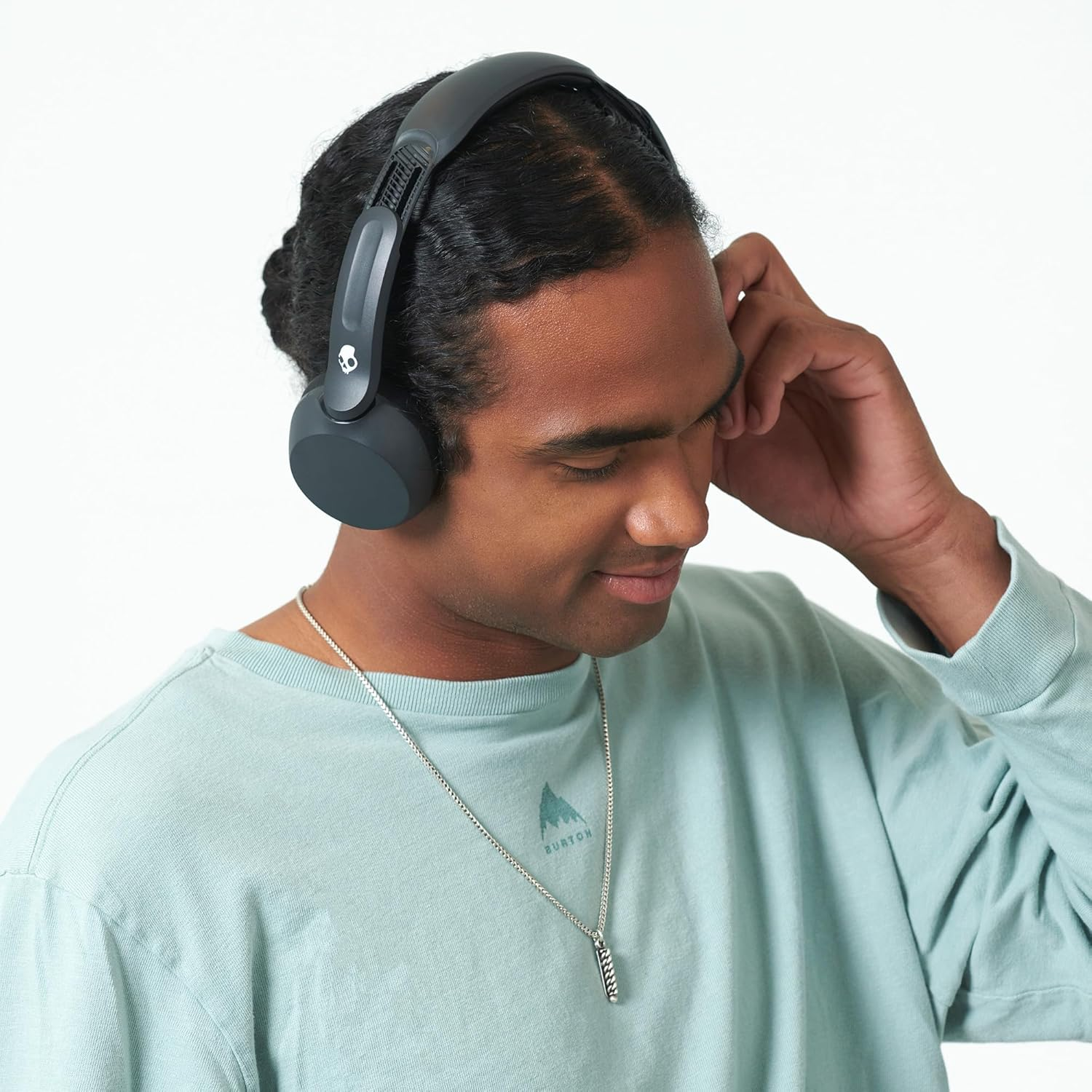 Skullcandy Icon 180 Wireless On-Ear Bluetooth Headphones, up to 50 Hours Battery, Lightweight and Travel Ready, Secure Fit, Sweat and Water Resistant, Microphone Iphone Android - True Black image number 1