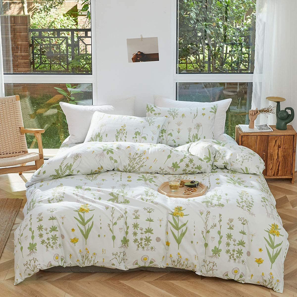 Joyreap 3Pcs Botanical Comforter Set King, Green N Golden Leaves on White Reversible Design, Smooth Soft Microfiber Bedding Comforter Set for All Season, 1 Comforter N 2 Pillow Shams, 102X90 Inches