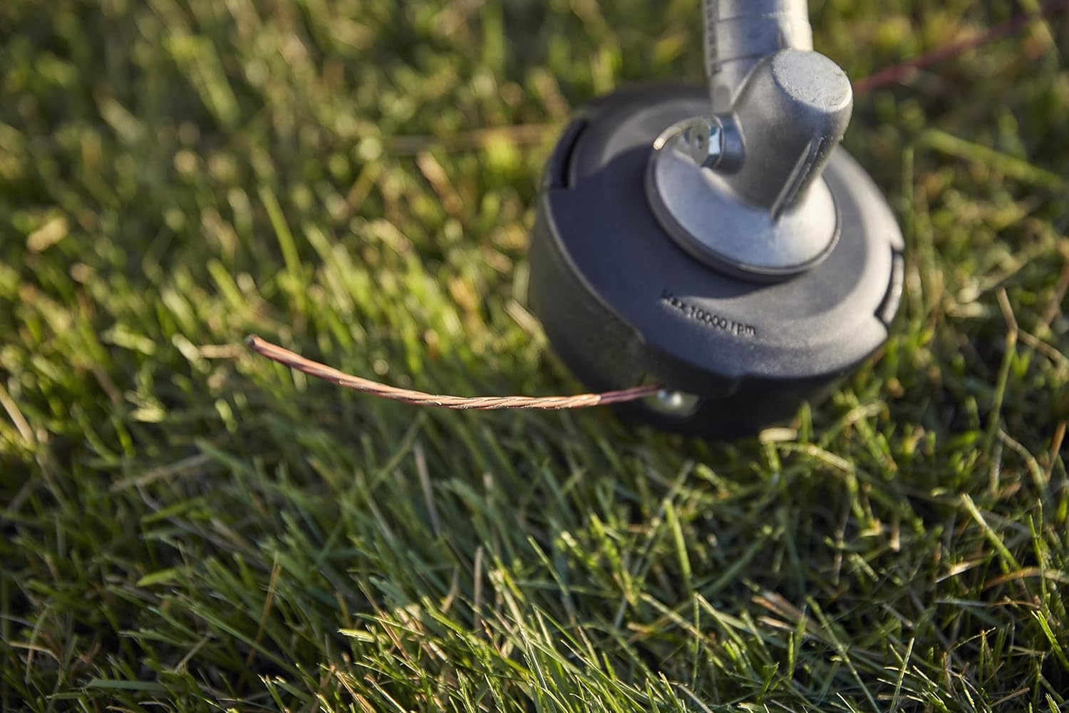 Husqvarna Whisper Twist Trimmer Line 2.4Mm X 77M &ndash; Long Length Low Noise Line | Donut Organge/Black image number 1