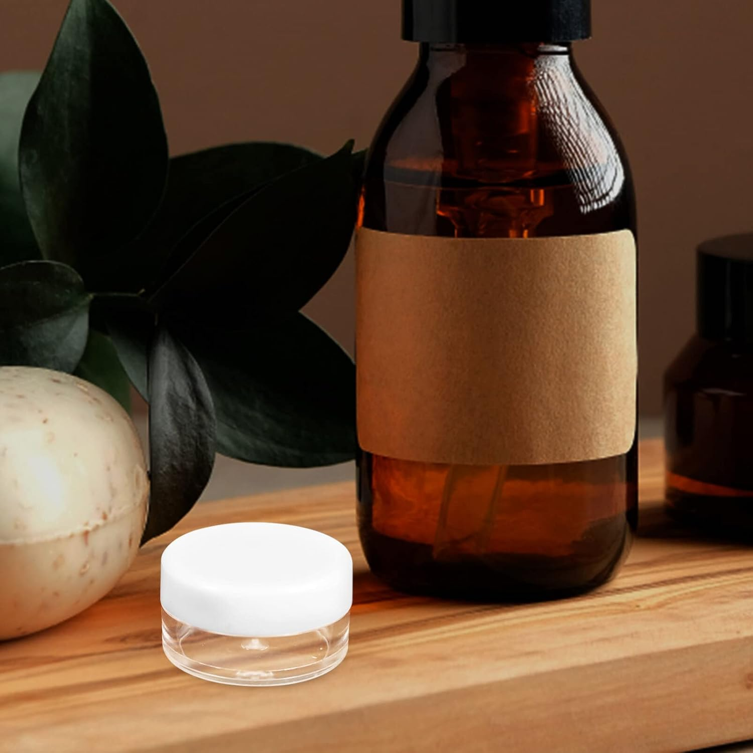 Alipis Small round Travel Cream Containers 5G Refillable Plastic Jars with Seal Lids for Facial Skincare Makeup Storage and Portable Sub Containers image number 4