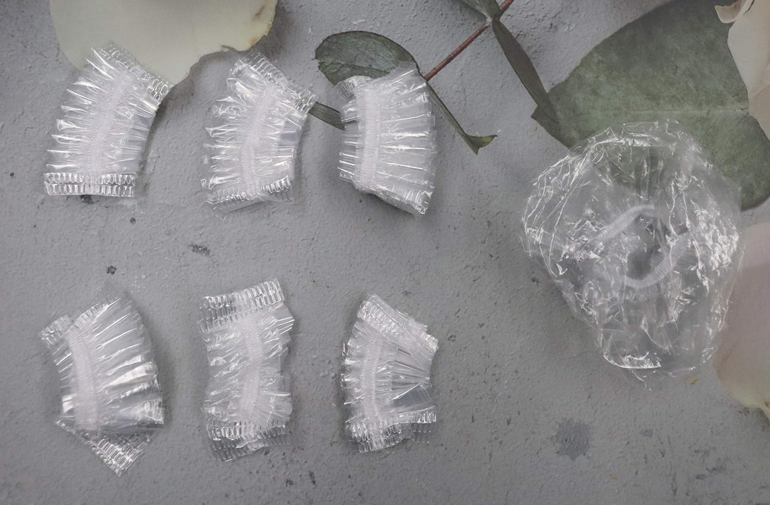 Sowaka 50 Pcs Ear Cap Disposable Clear Elastic Waterproof Ear Protectors Covers for Shower Hair Dye Bathing Spa Home Hotel Hair Salon image number 1