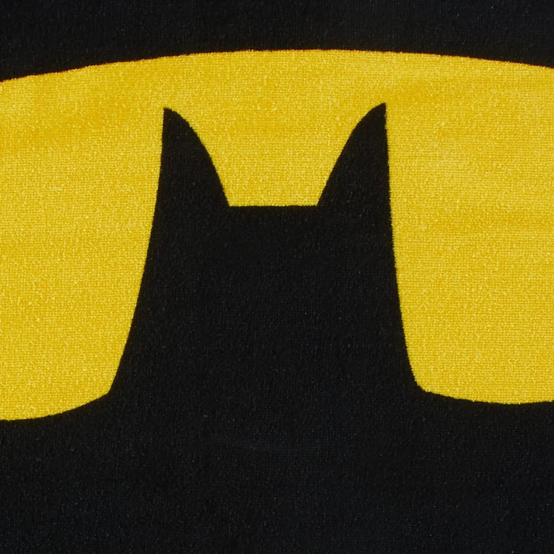 Franco Collectibles Batman Super Soft Cotton Bath/Pool/Beach Towel, 60 in X 30 In, (Official Licensed Batman Product) - Barbie Kenough image number 2