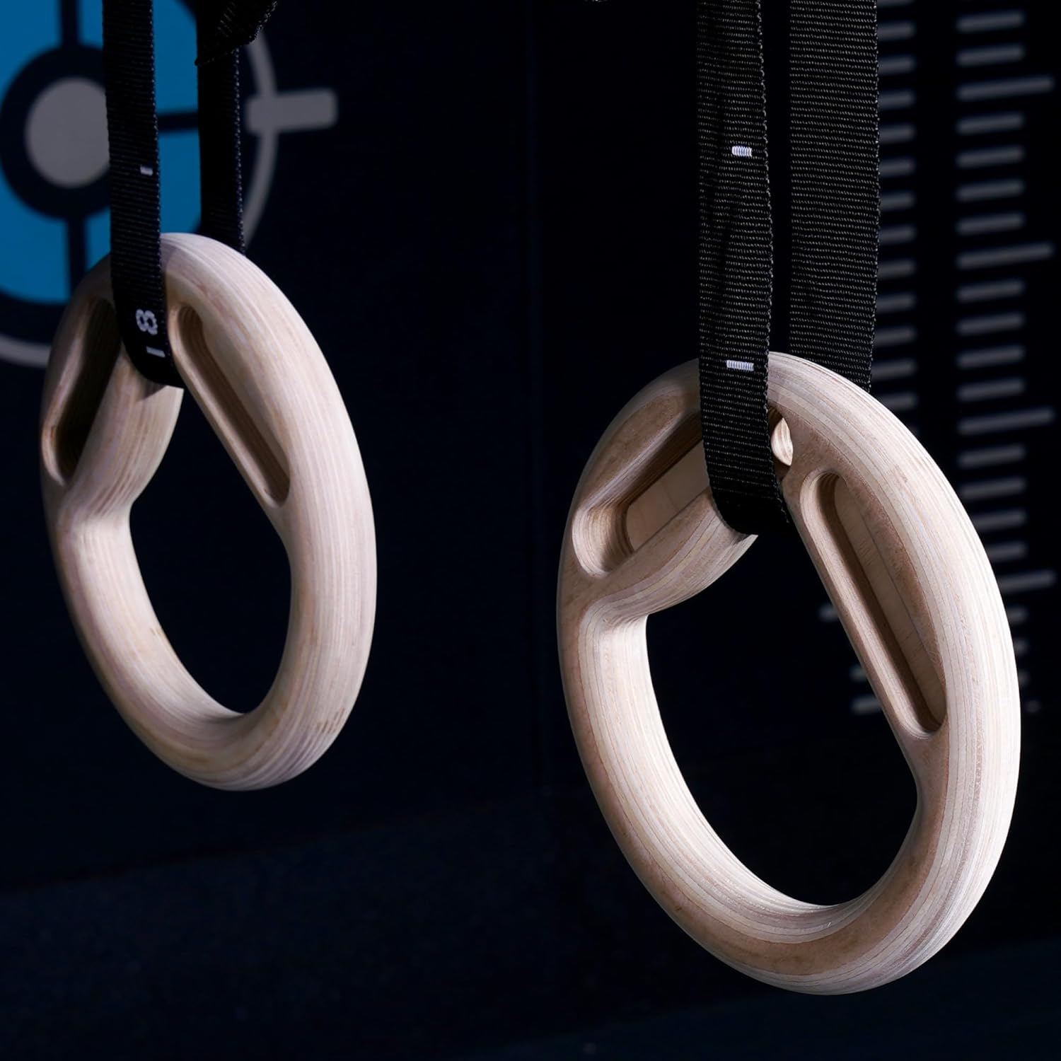 Wooden Gymnastic Rings with Built-In Hangboard &ndash; 32Mm Birch Olympic Rings with 6 Grip Options & Numbered 38Mm Straps &ndash; Calisthenics, Climbing, Bodyweight Training image number 6