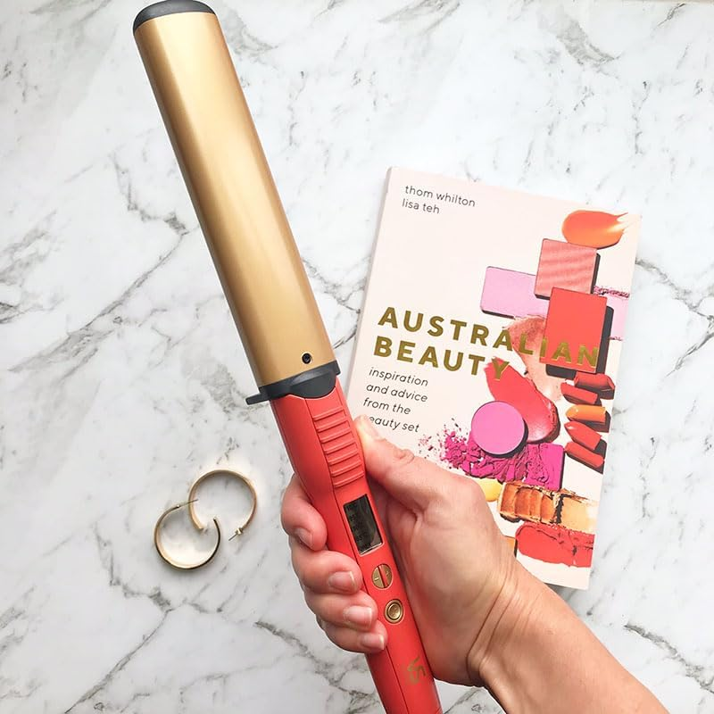 VS Sassoon Enrich Undone Curls 38Mm Large Barrel Hair Curler, Fast Heat Up, 5 Heat Settings 150&deg;C to 210&deg;C, Triple Infused Technology, Almond, Keratin & Ceramic for Smooth & Shiny Results, Auto Shut-Off. Coral (VSC2386CA) image number 3