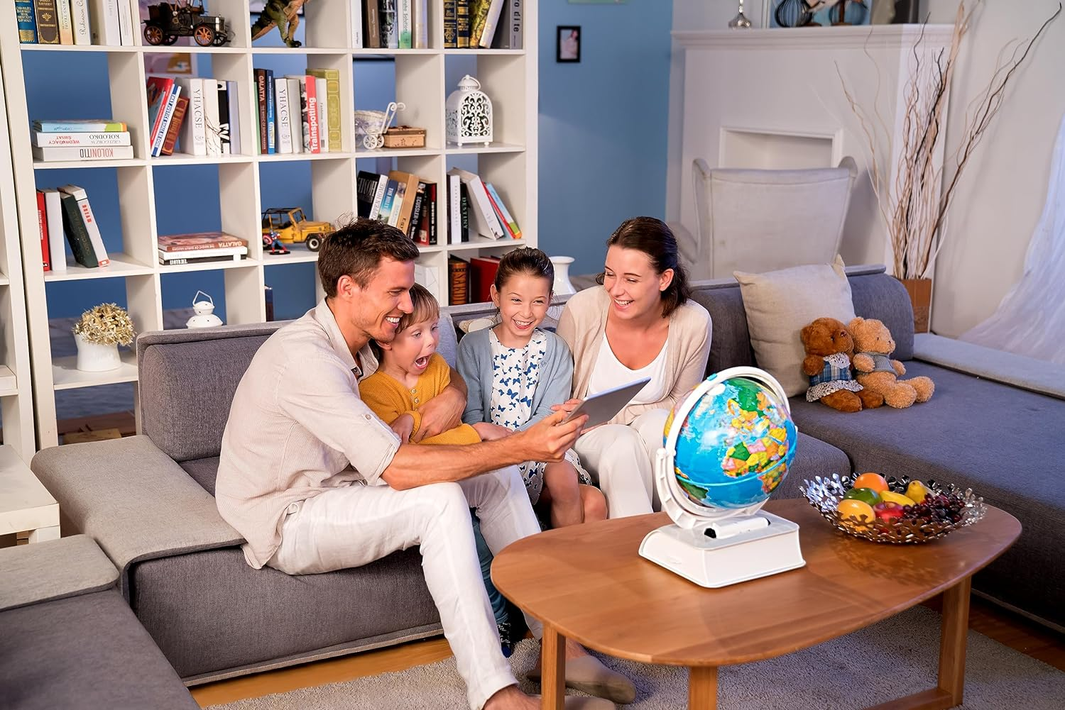 Oregon Scientific Smart Globe Explorer AR Learning Toy image number 3