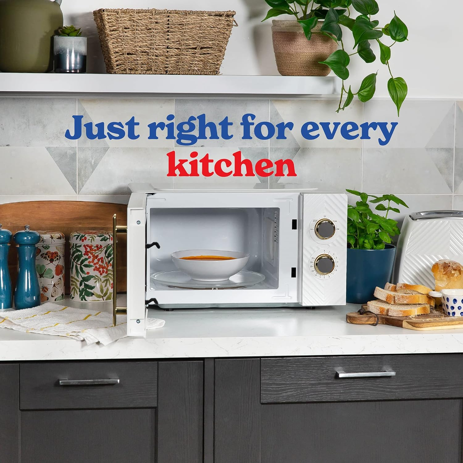 Russell Hobbs 17 Litre 700W White Solo Manual Microwave with Groove Design, 5 Power Levels, Integrated Timer and Defrost Function, Easy Clean RHMM723 - Black image number 4