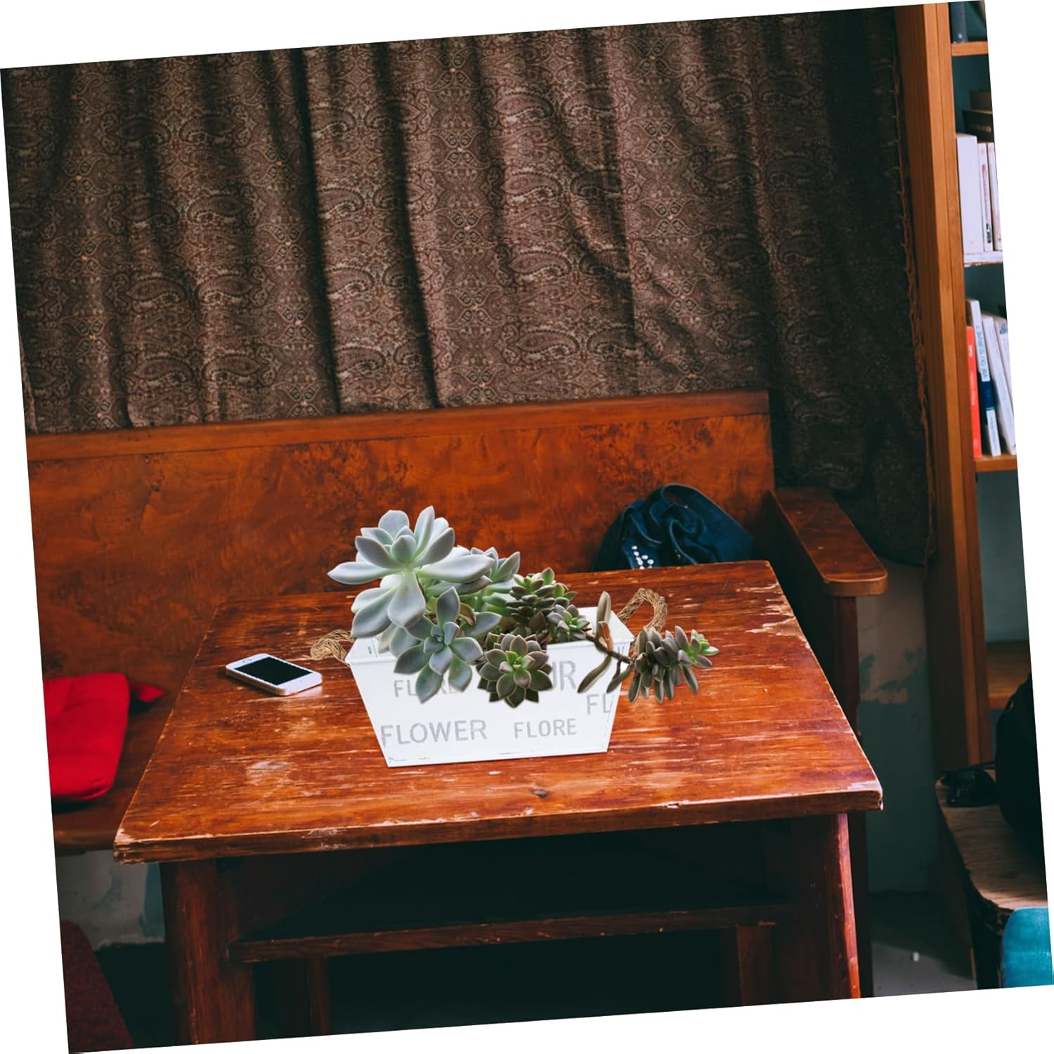 Kisangel 3Pcs Iron Flowerpot Creative Flowerpot for Gardening Plant Container Unique Design for Indoor Plants Oblong Shape for Succulent Decor Random Color