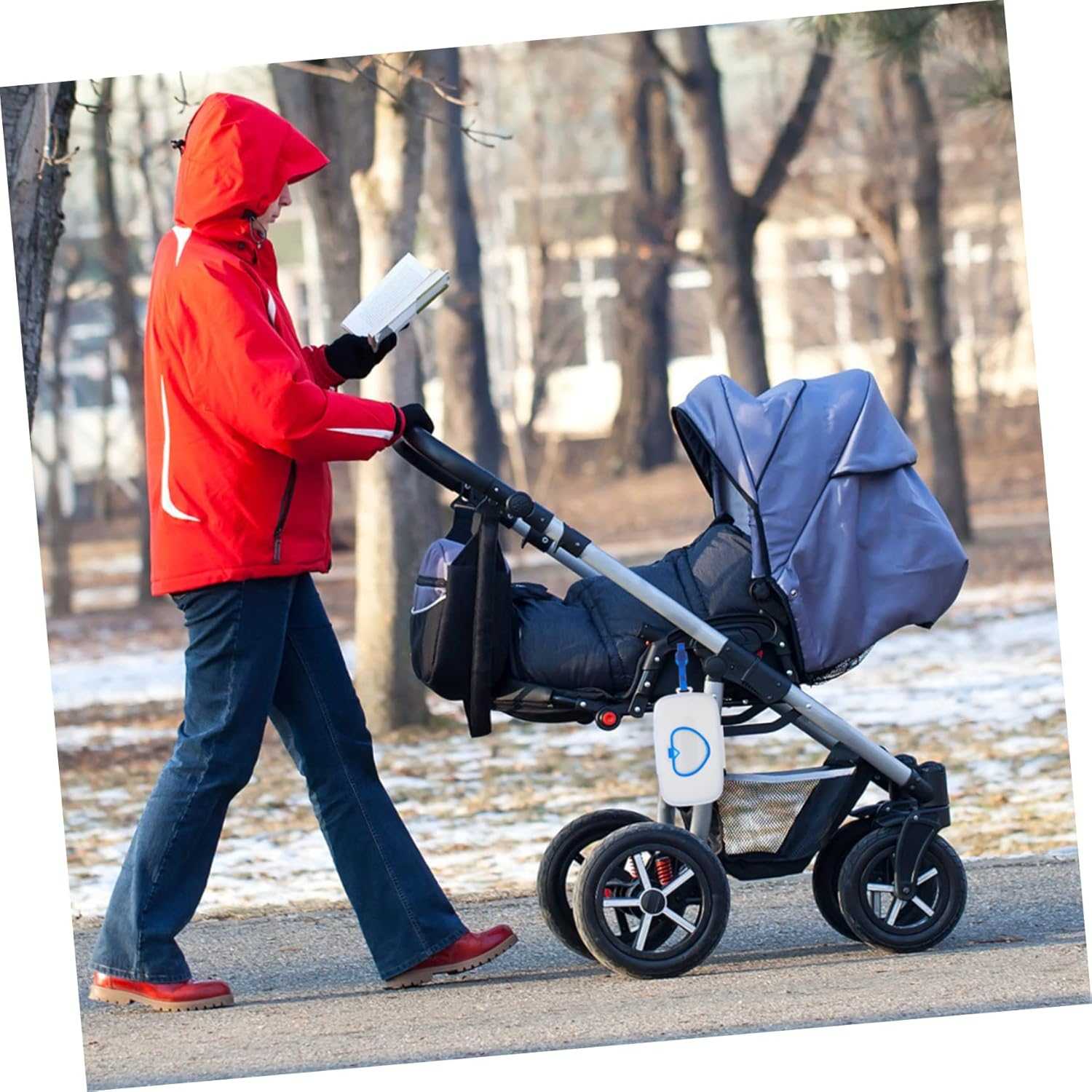 TIDTALEO 1Pc Portable Dispenser Case Reusable Wet Tissue Holder for Strollers Cribs and Travel Moisture Locking Seal Safe Material image number 5