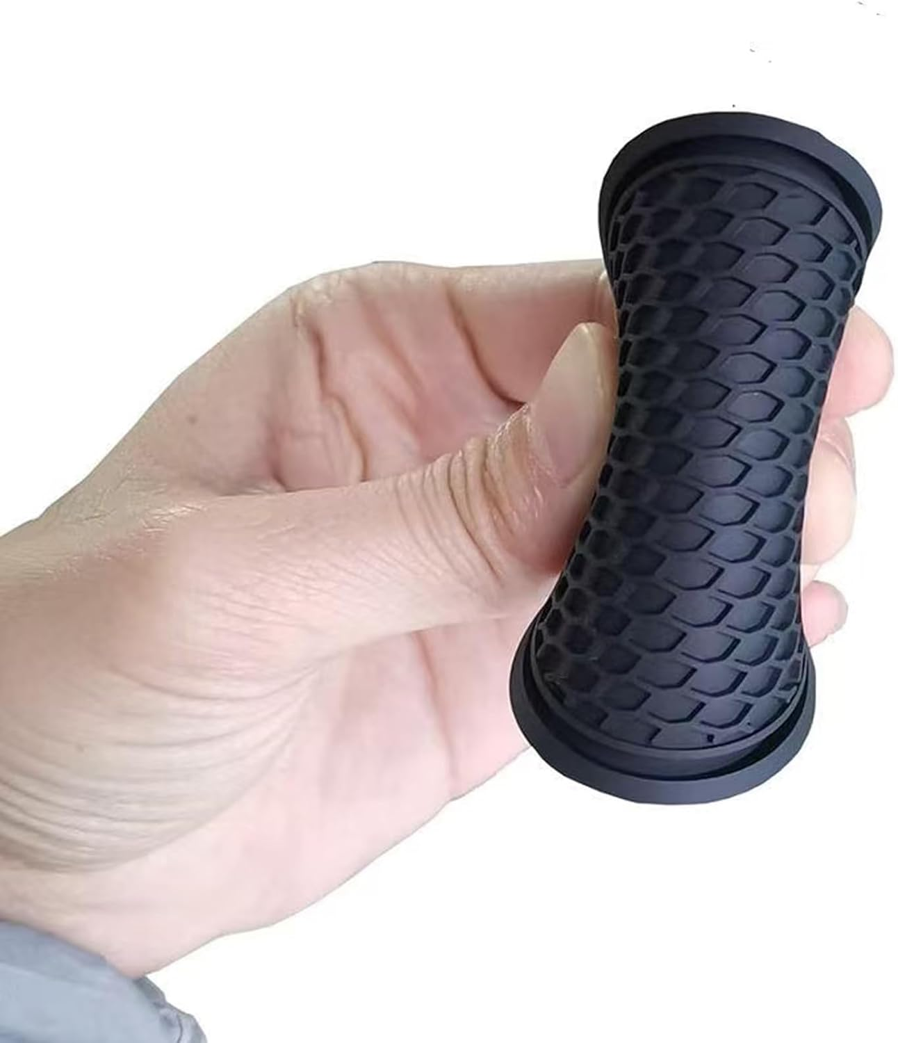 JDFHFGB 4 Pcs Car Cup Coasters,Non-Slip Silicone Cup Mats, Universal Fit for Vehicle Cup Holders,Anti-Spill Interior Car Accessories for Drinks (Black) image number 3