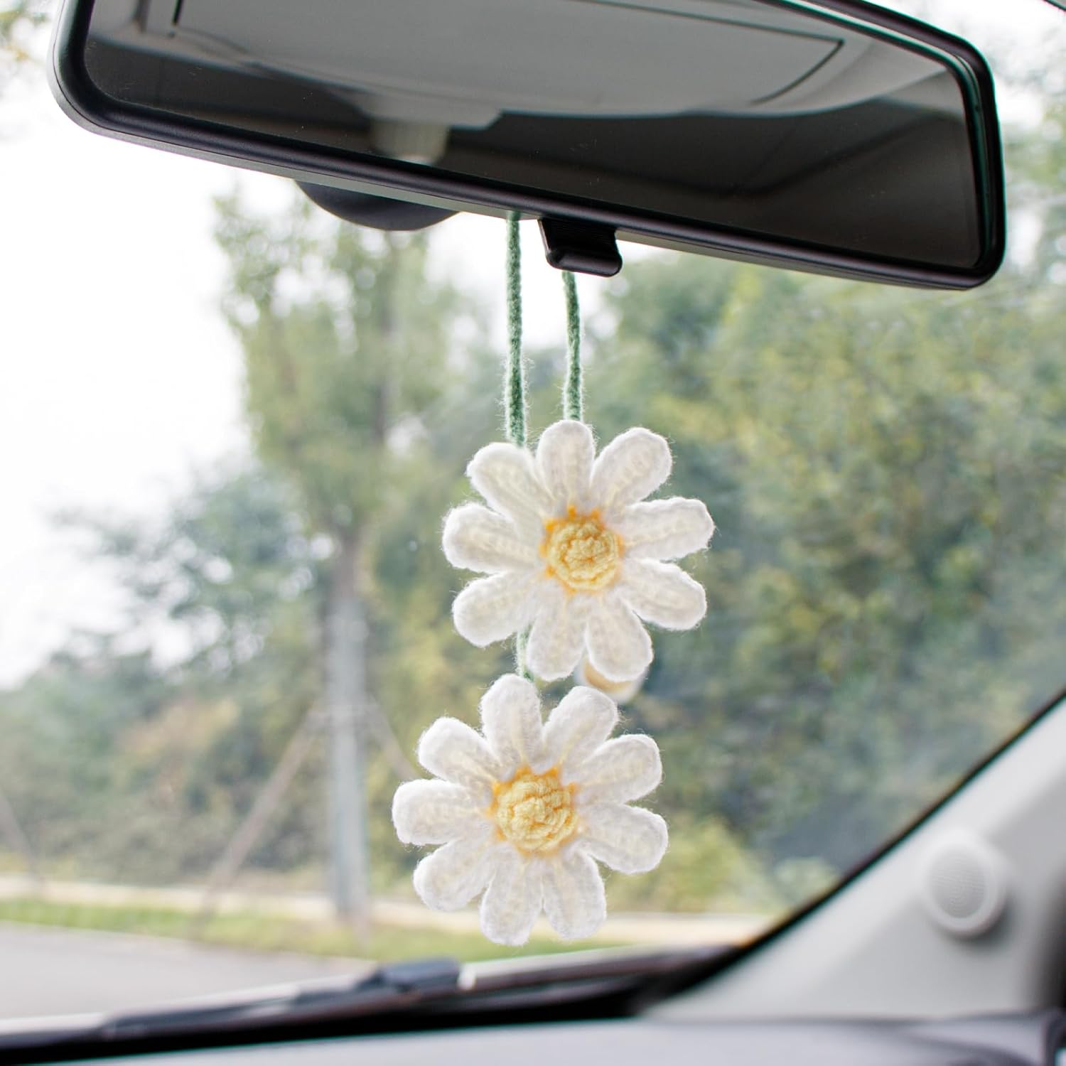 Wagtune Cute Crochet Flower Car Accessories for Women Rear View Mirror Accessories Handmade Knitted Daisy Car Decor Car Accessories Aesthetic Car Mirror Hanging Accessories(White) - Green image number 5