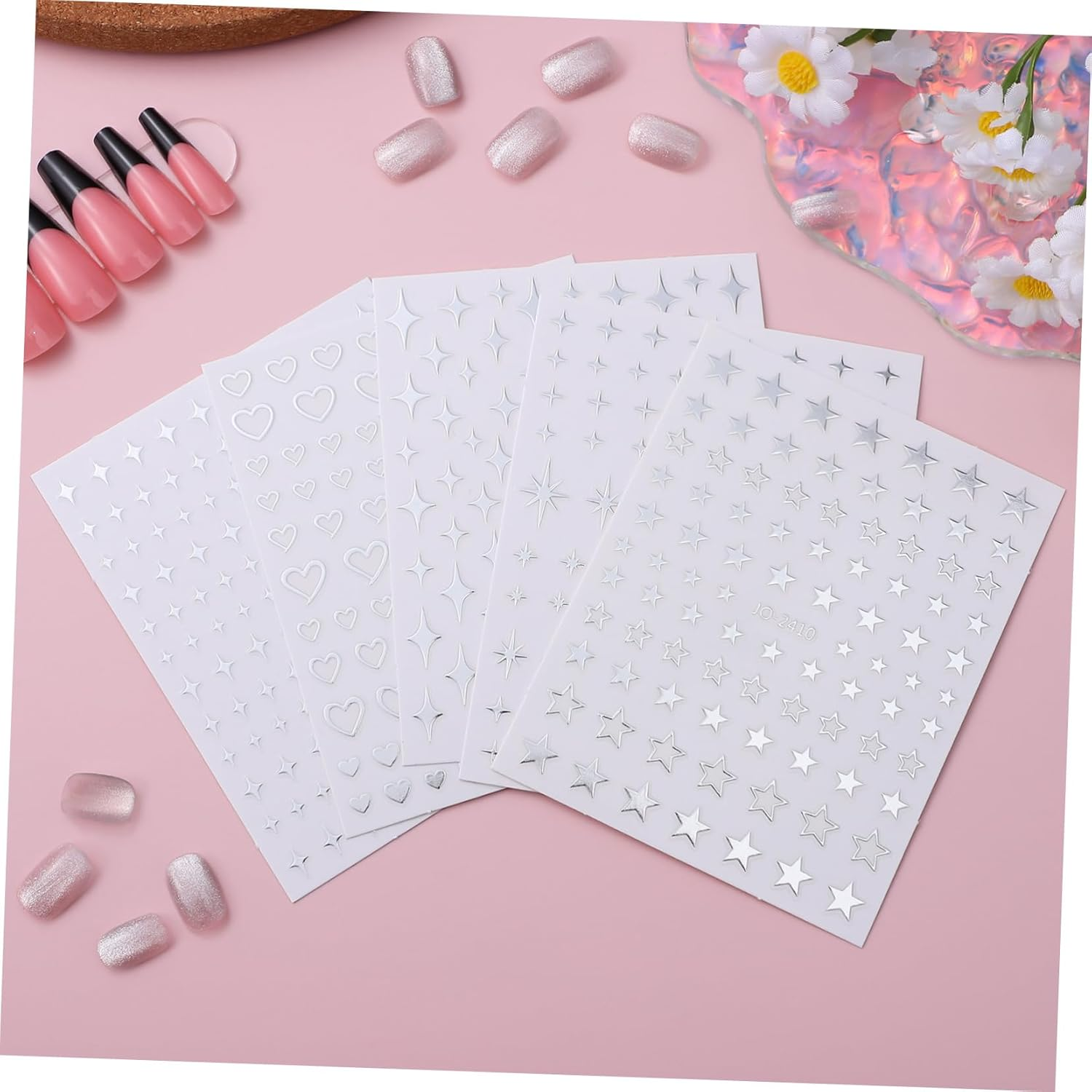 SHERCHPRY 5Sheets Star Heart Nail Art Stickers Self Adhesive Decals for Women Sparkle Design Nail Decorations Featuring Stars and Hearts for Manicure Art image number 6