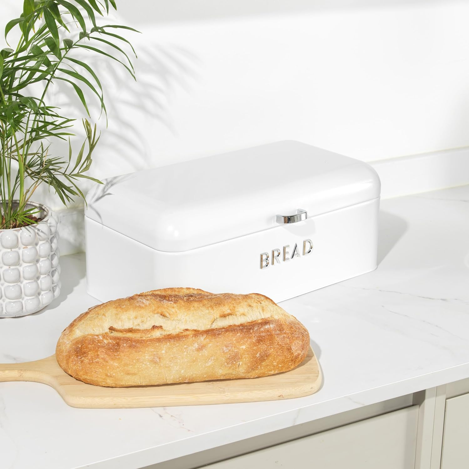 Salter Boston Bread Bin &ndash; Large Bread Storage Container, Embossed Lettering, Store Bread, Pastries, and Bagels, Durable Steel, Easy to Clean, Long-Lasting Freshness, Ice White Shimmer Finish image number 6