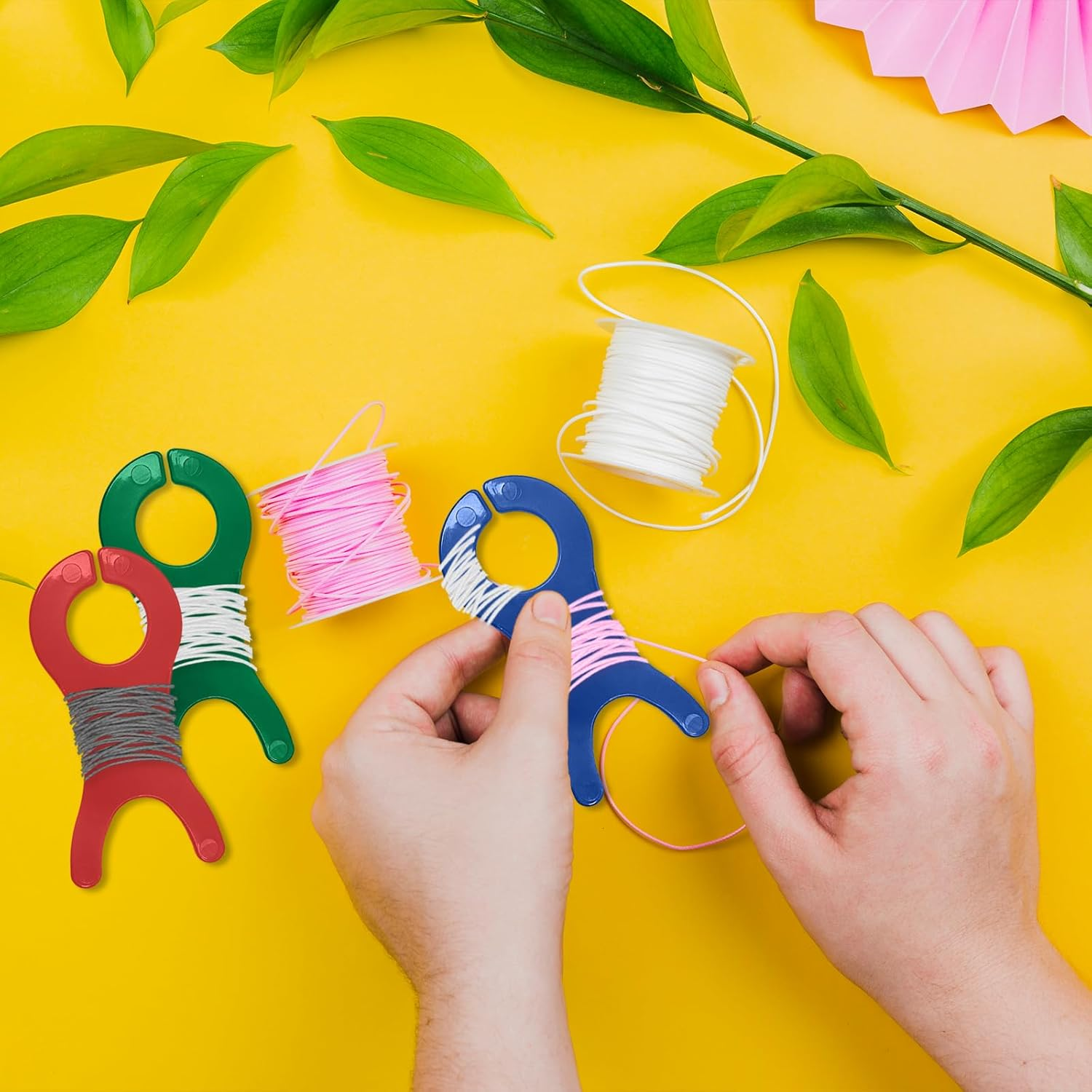 Yarn Bobbins Spool, 20 PCS Bobbin Organizer Thread Holder for DIY Crafts (5 Colors) image number 3