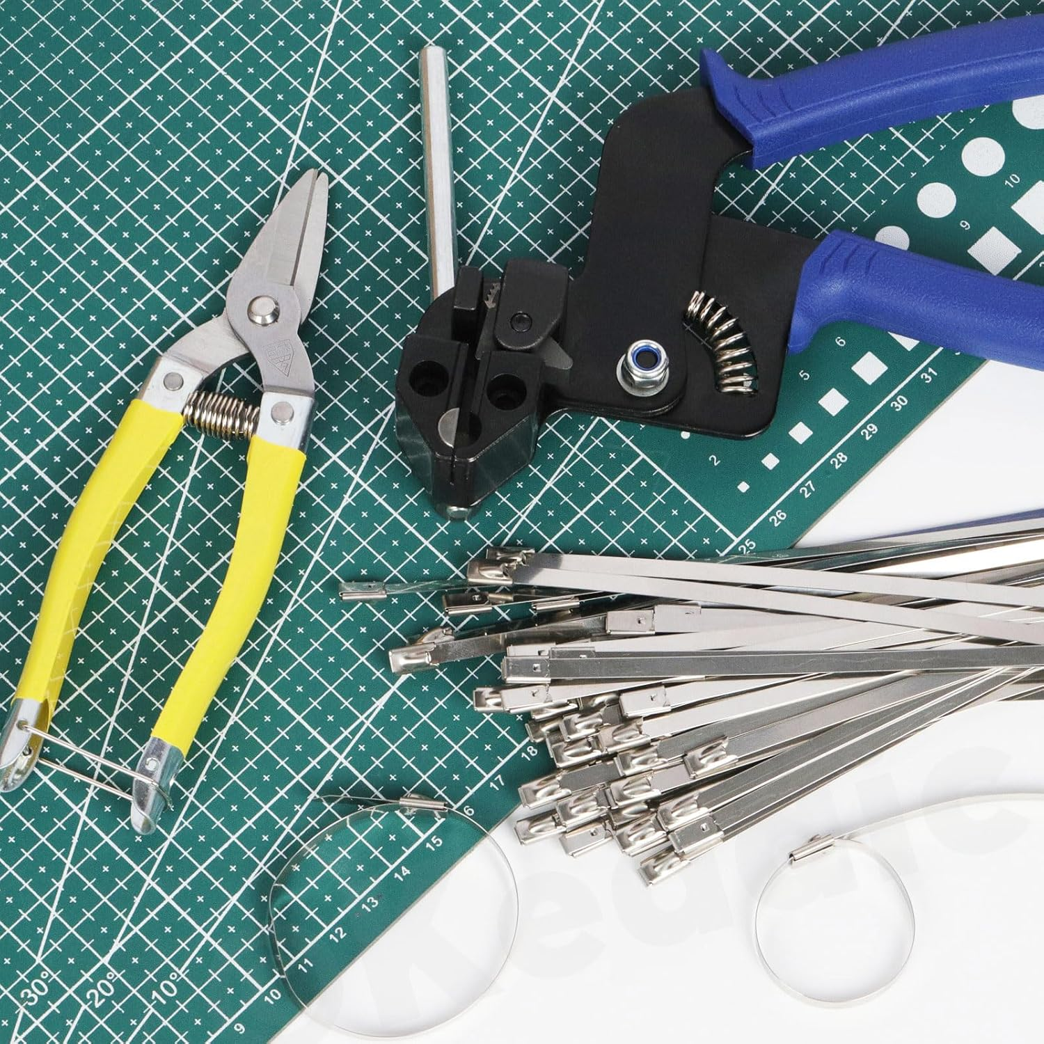 Keadic Stainless Steel Cable Tie Gun Kit with 150PCS Ties,Metal Tie Wrap Gun Kit,Fastening & Cutting Tool,Wire Cutter,Safety Gloves for Chain Link Fence, Dog Fence, Chicken Wire & Outdoor Fencing image number 5