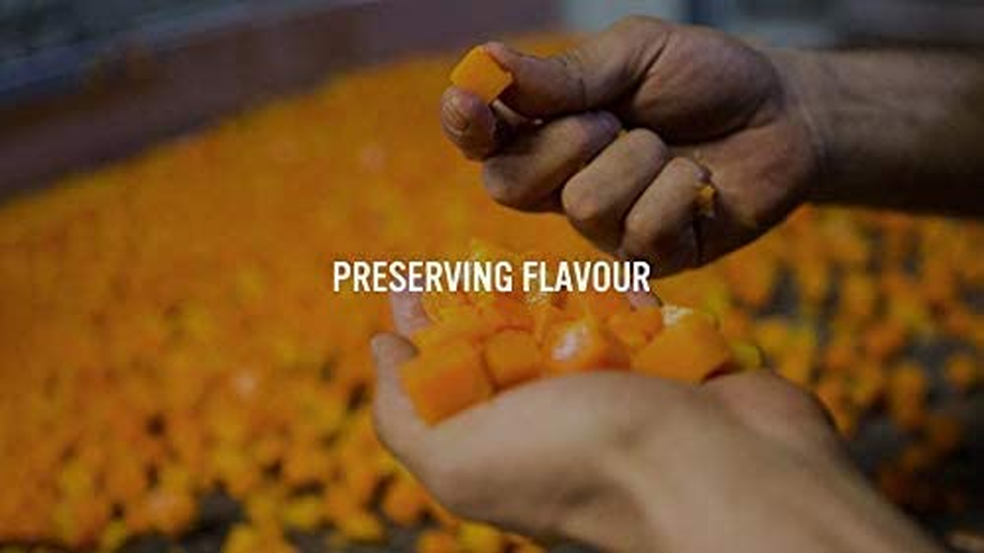 CONTINENTAL Recipe Base |Creamy Chicken Curry, 30G image number 3