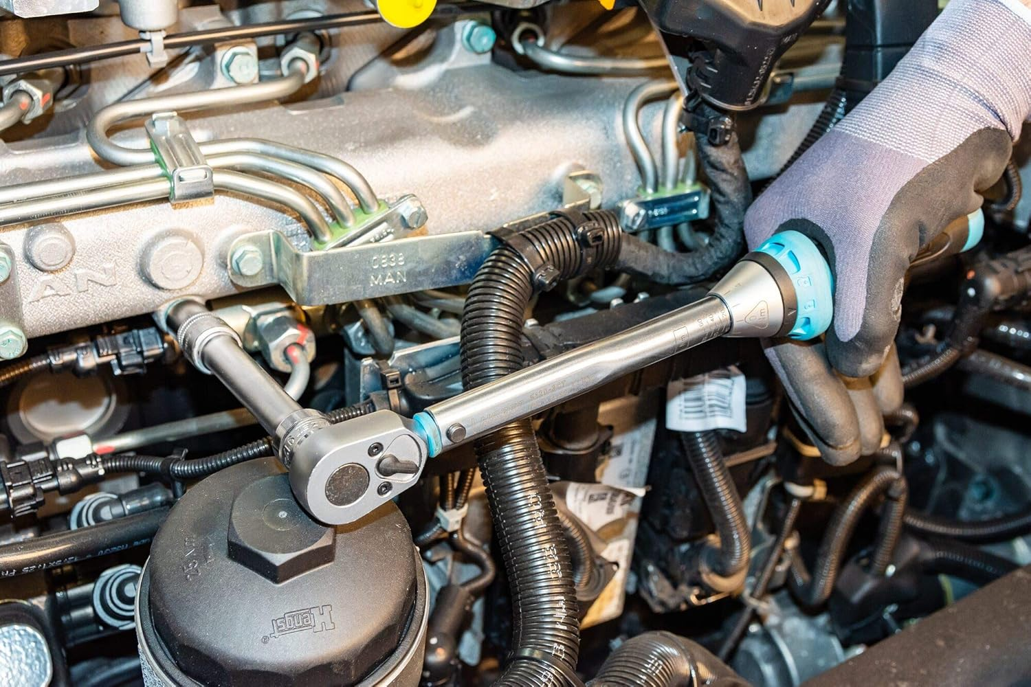 Hazet Chiave Dinamometrica 5120-3CT, Uscita: Quadro 12,5 Mm (1/2 Pollice), Tolleranza: 3%, 30 Denti (Angolo Di Lavoro 12&deg;), Cricchetto Reversibile Compatto E Facile Da Usare, 320 Mm image number 3