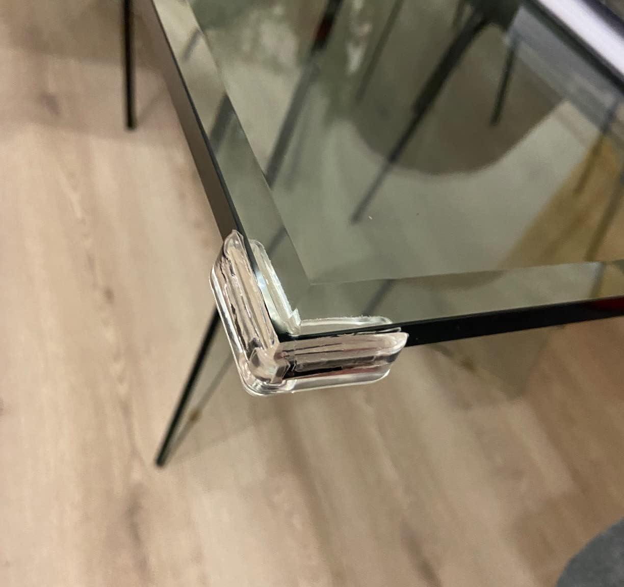 Fhlbestyu Pack of 30 Baby Corner Protectors, Soft Silicone Self-Adhesive Table Edge Protection for Various Furniture to Protect Baby from Injuries image number 3