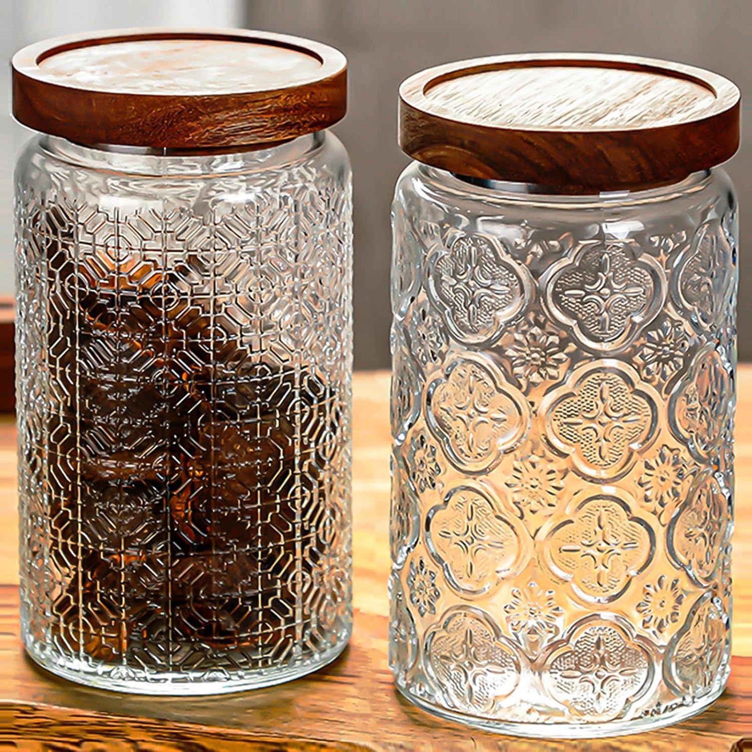 Vintage Glass Jar，34Oz/2Pcs Glass Storage Jar with Airtight Bamboo Wooden Lids，Glass Food Storage Containers for Kitchen Counter Pantry Coffee Beans Tea Oats Candy Jar (Stone Pattern+Flower)