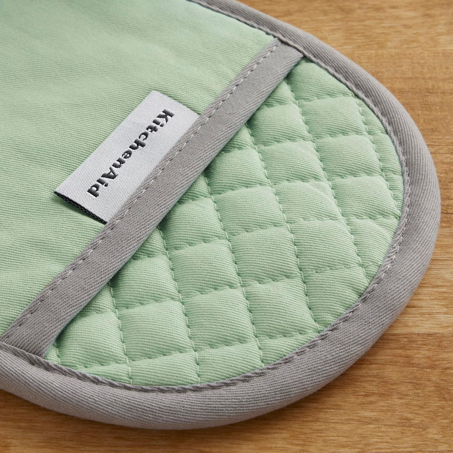 Kitchenaid Asteroid Oval Pot Holder 2-Pack Set, Pistachio, 6.5"X10" image number 5