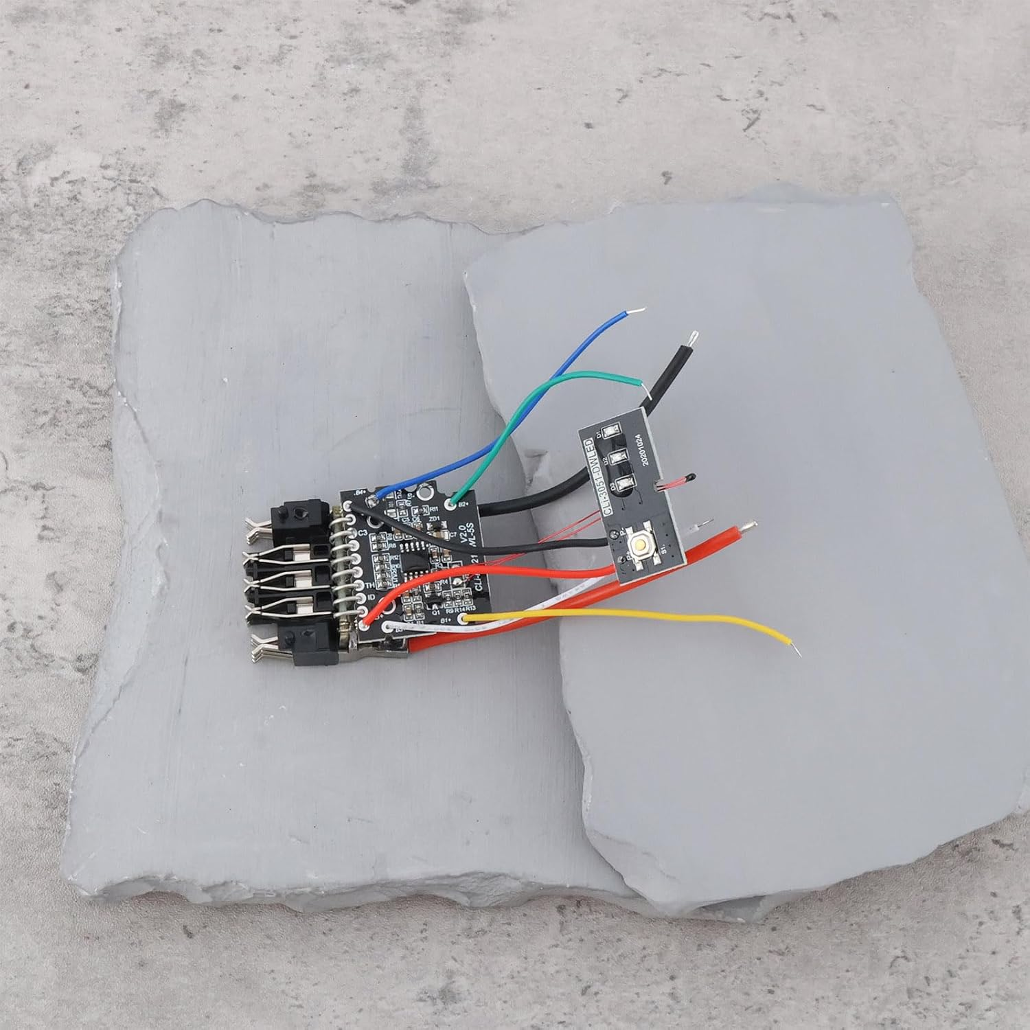 Emsea Power Tool Lithium Battery Protection Board Compatible with Dewalt 20V MAX DCB205 Battery image number 2