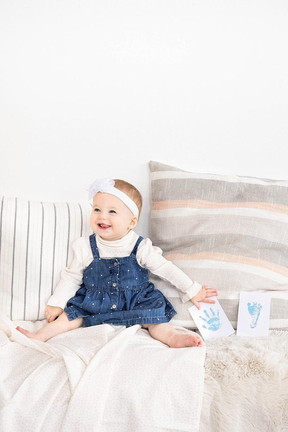 Pearhead Newborn Baby Clean Touch Ink Pad with 2 Imprint Cards, Blue image number 2