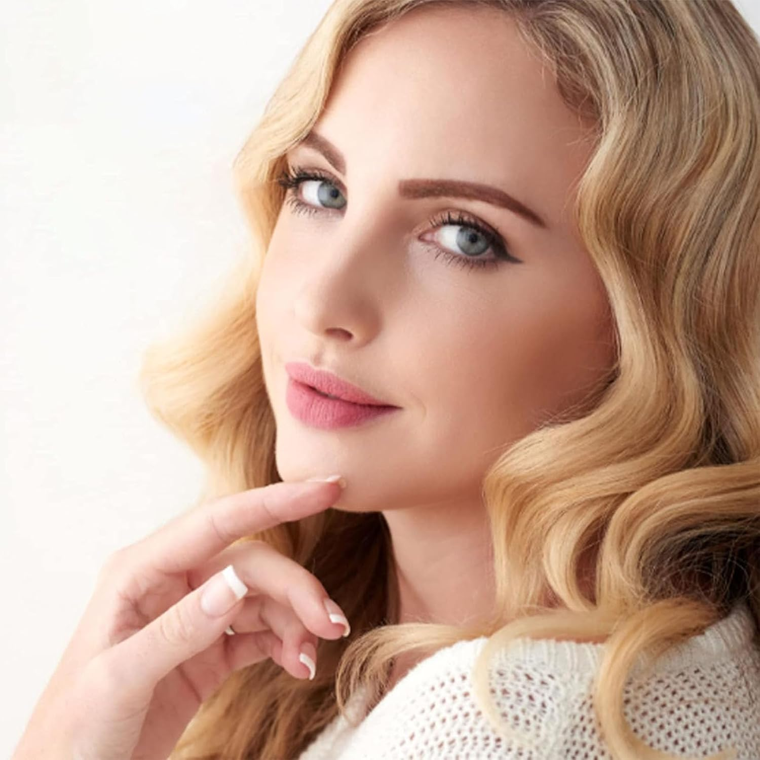 Dinghaole 2Pcs Eyebrow Trimmer Scissor with Eyelash Comb, Stainless Steel Eyebrow Trimmer Scissors, Black Beauty Tool for Men & Women, Cut Scissors Hair Removal Tool for Unisex Adults Makeup Beginners image number 5