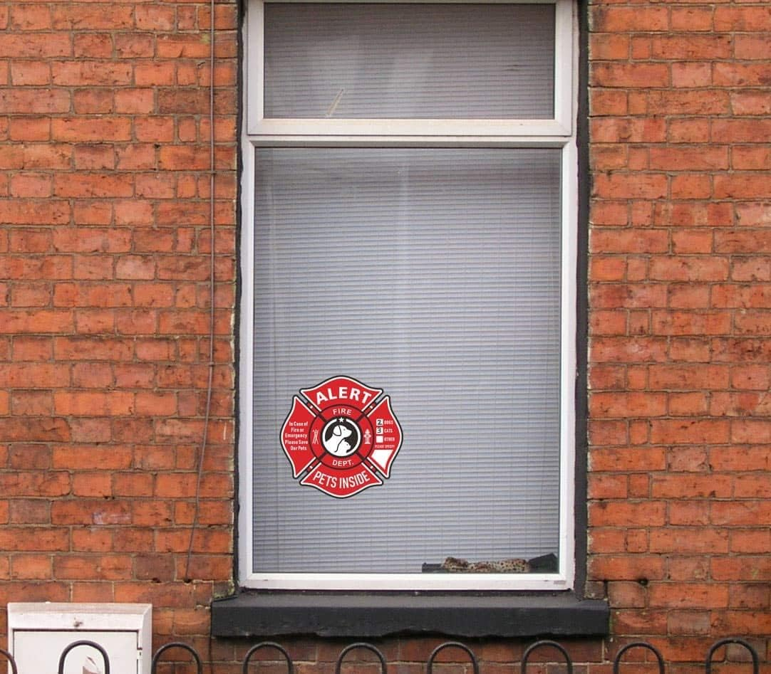 Pet Alert Stickers Static Cling Window Decals Emergency Pets Rescue Sign (10 Pack) with Bonus: Pet Home Alone Wallet Key Tag image number 4