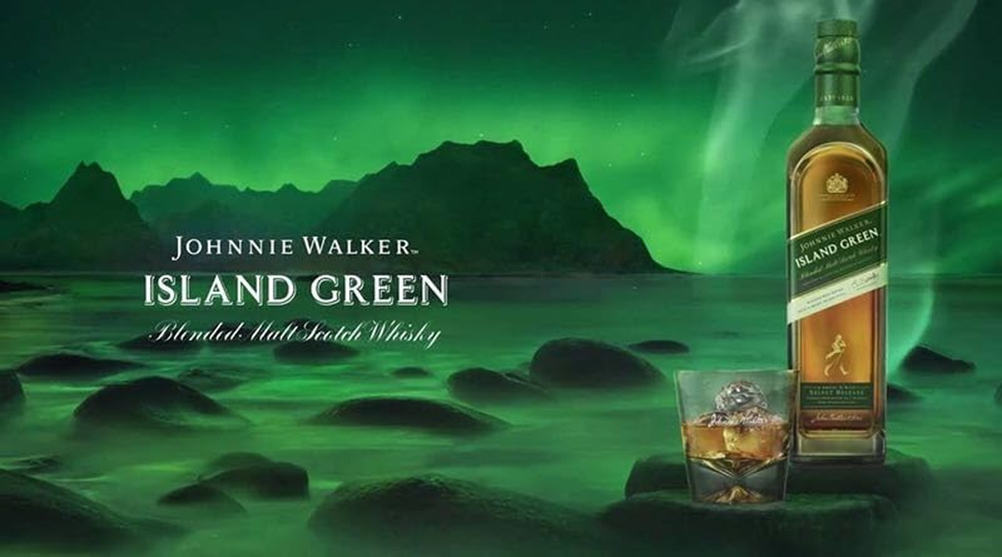 Johnnie Walker Island Green Blended Malt Scotch Whisky 1L image number 1