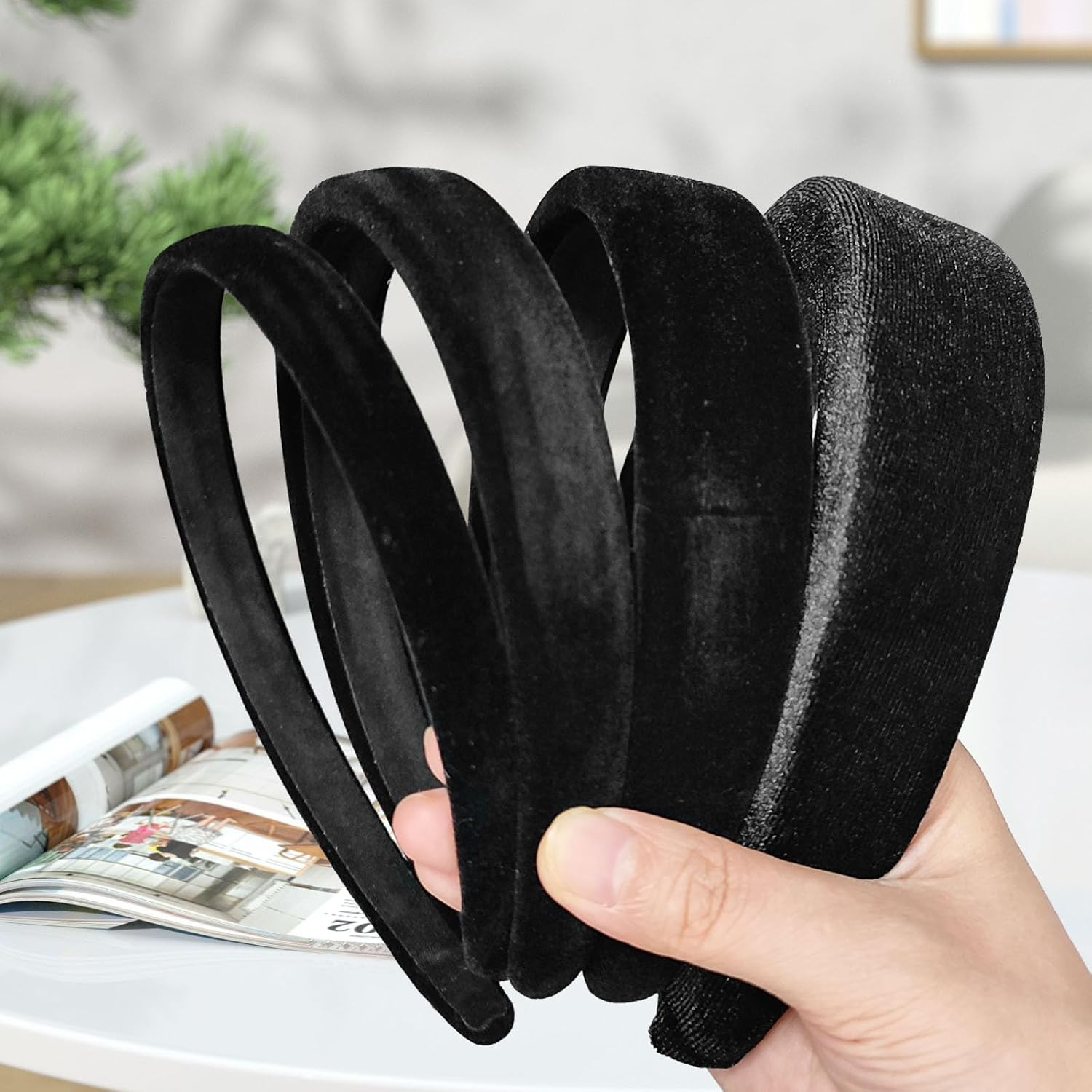 ZOCONE Pack of 4 Velvet Headbands Women'S Wide Vintage Thick and Thin Headband Wide Sponge Elegant Headbands for Women Girls (Black, Multiple Sizes) image number 2