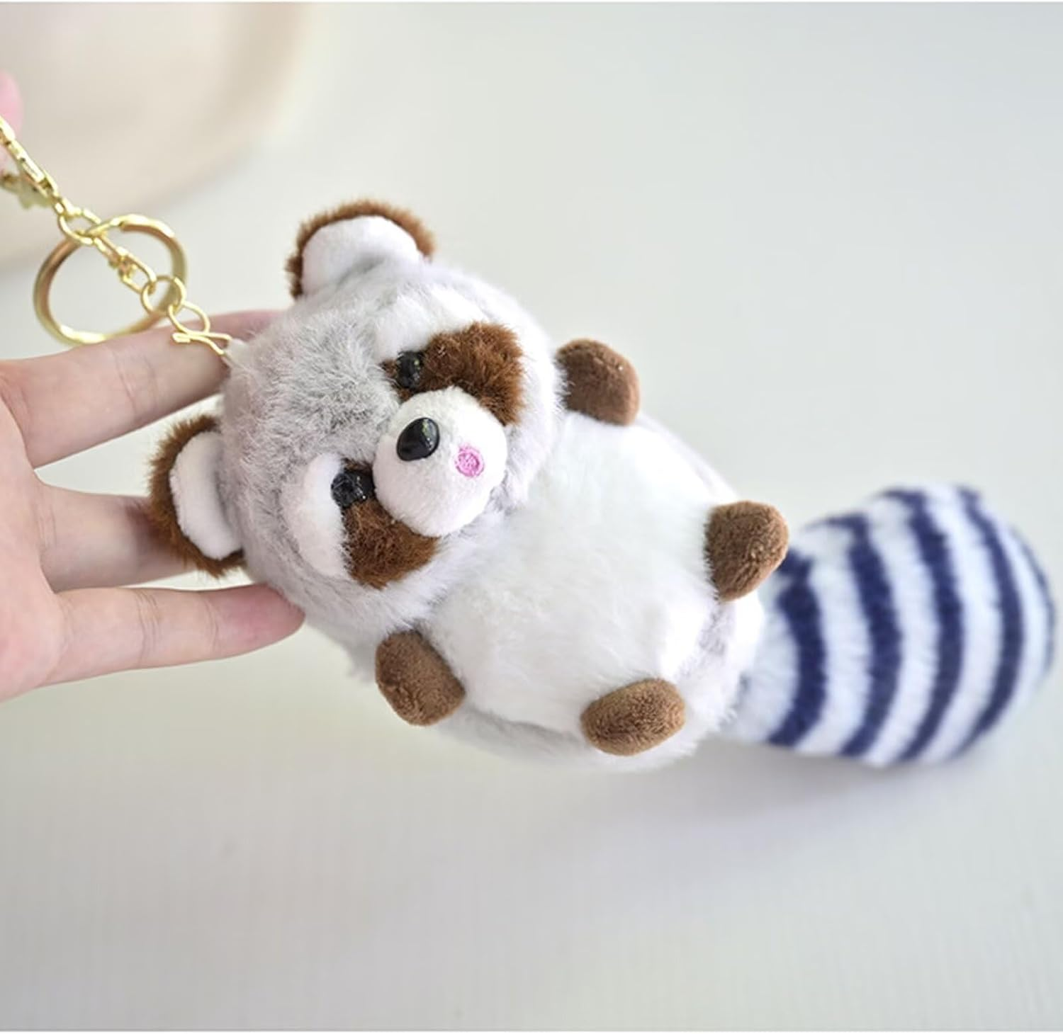 Yienning Plush Keychain,Soft Plush Raccoon Keychain,Animal Pendant Keychain Stuffed Raccoon Hanging Ornament Bag Key Chain