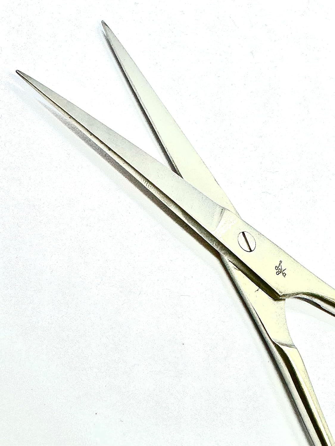 JOYA Professional Hairdressing Scissors - 5.5" - Precise and Smooth Cut - Metalized Stainless Steel - Hair Cutting Scissors for Hairdressers, Barbers and Hairdressing Students image number 3