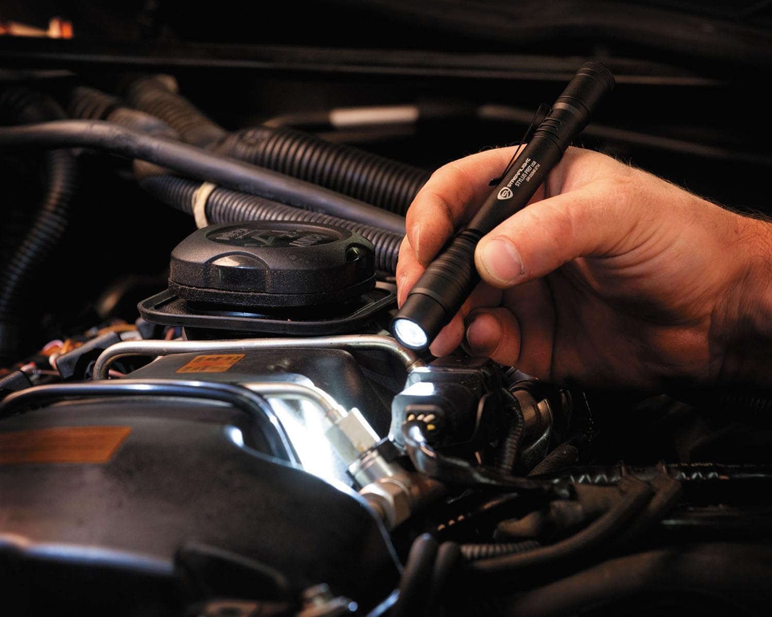 Streamlight 66118 Stylus Pro LED Pen Light with Holster, Black image number 3