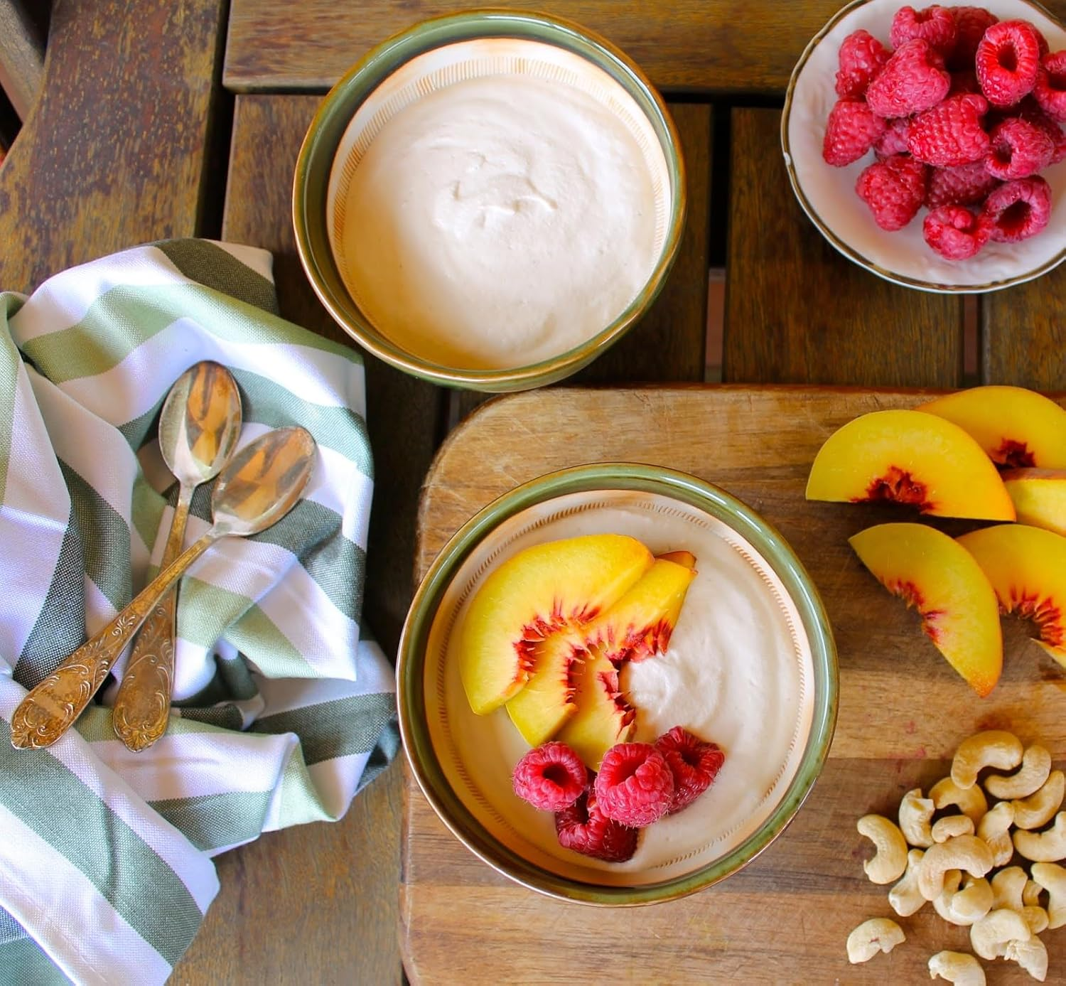 Honest to Goodness Organic Oven Roasted Cashews, 500 Grams - a Premium Snack Roasted to Perfection, Bursting with Flavour and an Irresistible Crunch!