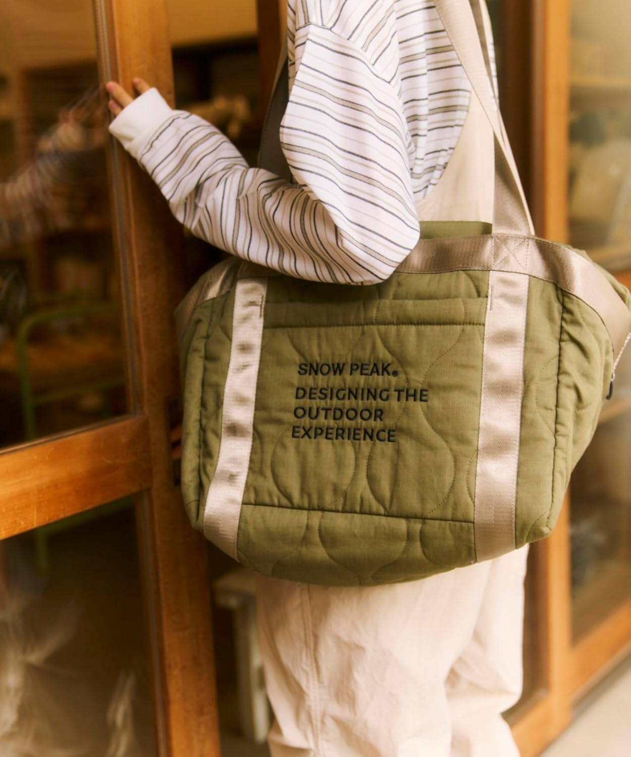 Snow Peak AC-25AU012 Quilted Ripstop Duffle Tote Bag, Handbag, Men'S, Women'S image number 4