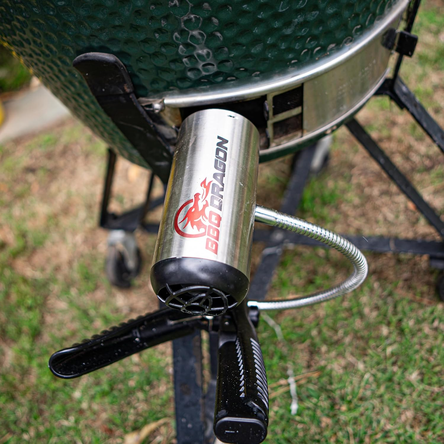 BBQ Dragon Charcoal Starter and Fire Lighter for Barbecue Grills Fire Pits Camping and Fireplaces - Battery-Powered Bellows image number 4