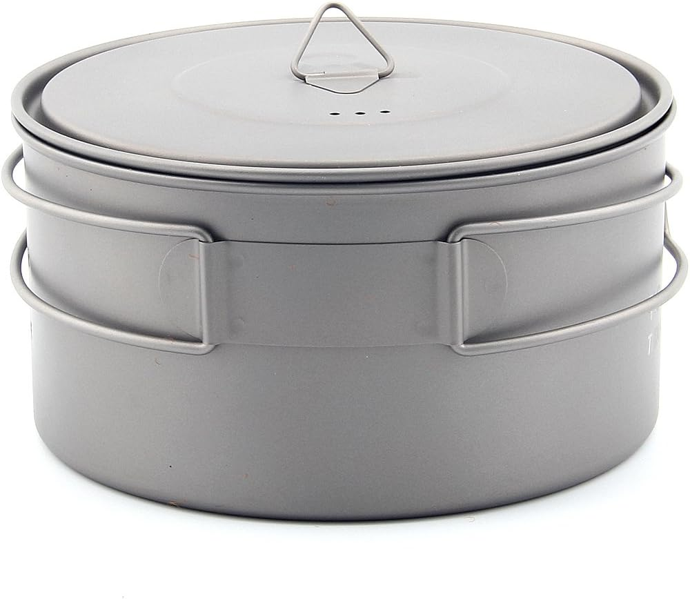 TOAKS Ultralight Titanium Camping Pot, 900Ml, Silver, Uncoated, Folding Handle, Includes Lid & Mesh Storage Sack image number 3