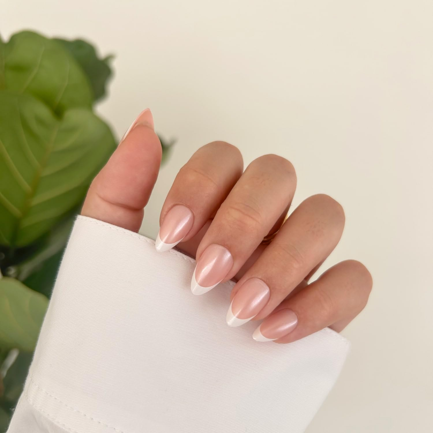 NKA Press-On Nails Kit, 30 Soft Acrylic Nails in 15 Sizes with Nail Glue, Sticky Tabs, Prep Tools & Reusable Case &ndash; Long-Lasting, Salon Look, Glazed French Almond image number 4