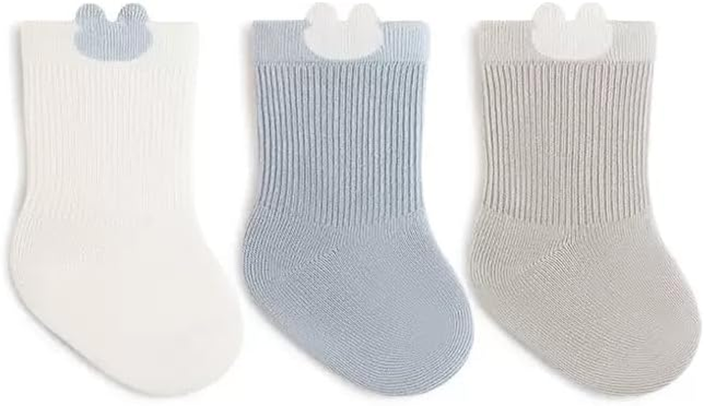 CREVENT Gift Set for Girls Boys -Diaper Caddy Organizer Basket with 2 Blankets, 1 Taggie, 1 Lovey, 3 Socks，2 Baby Bodysuits，1 Gift Bag with Ribbon - Newborn Essential Baby Shower image number 2