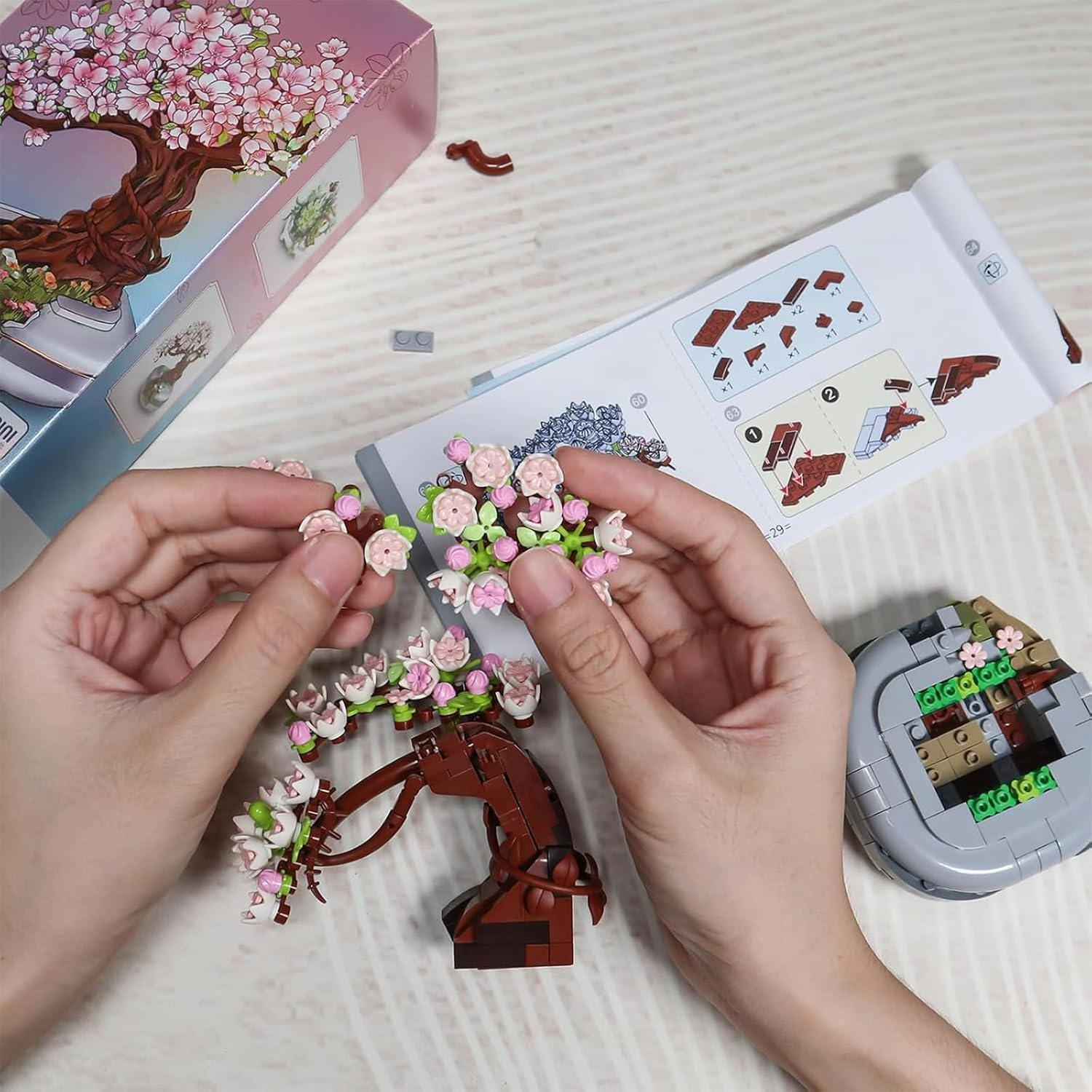 Cherry Blossom Bonsai Tree Building Set &ndash; 426Pcs Botanical Mini Model Kit, Flowers Sakura Botanical Mini Building Kit, Collection Toys Gifts image number 2