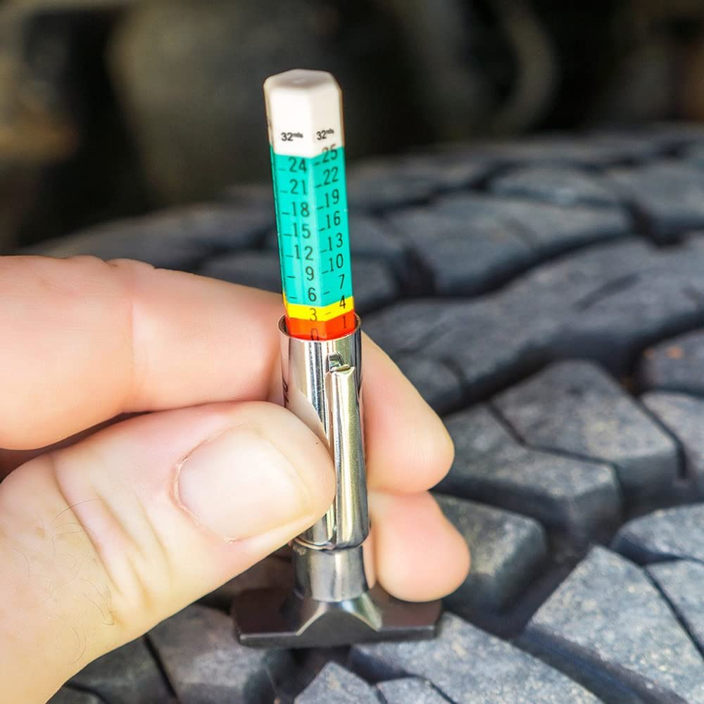 2 Pcs Tire Tread Depth Gauge, Two-Sided Smart Color Coded Tire Tread Depth Measurement Tool, Tire Wear Gauge in 32Nds image number 2