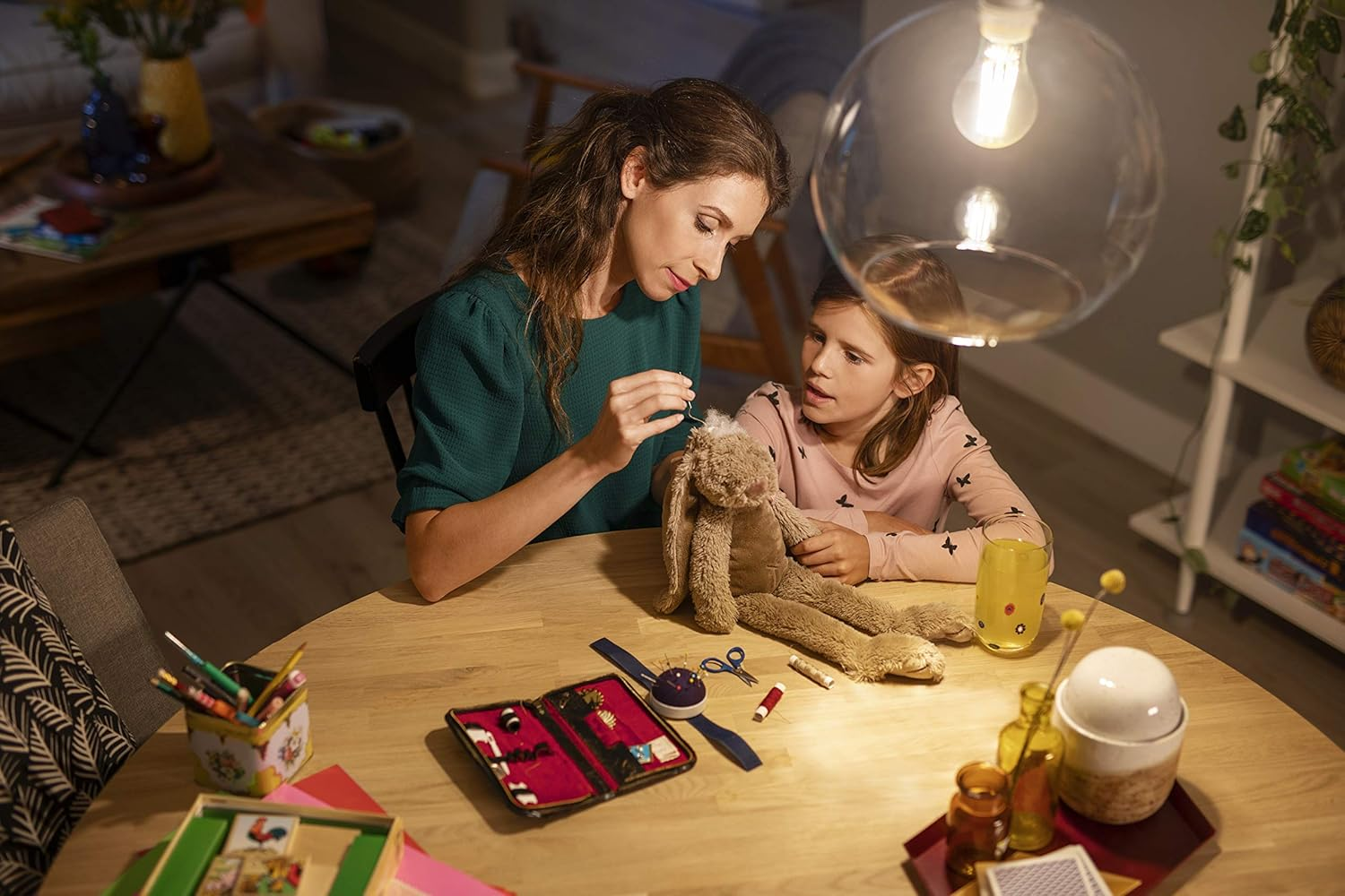 Philips LED Classic A60 Clear Light Bulb [B22 Bayonet Cap] 40W, Warm White 2700K, Non Dimmable