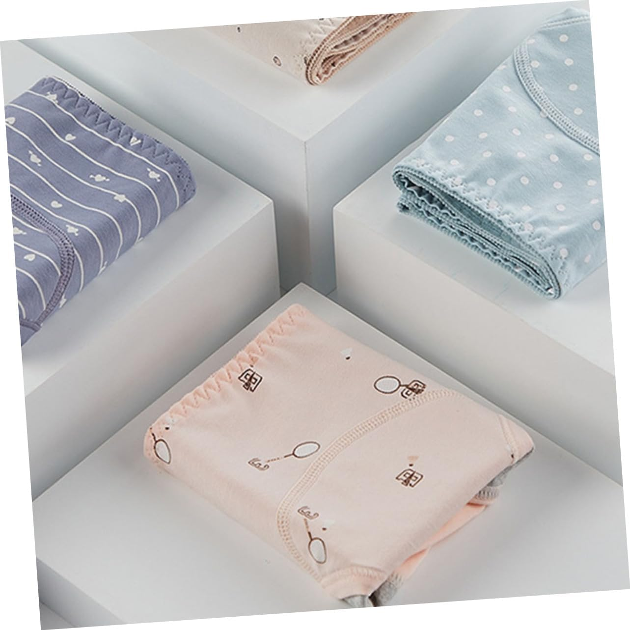 3Pcs Women Menstrual Underpants Mid Waist Safety Underwear for Period Protection Breathable and Comfortable Material Suitable for Shrimp Lake image number 6