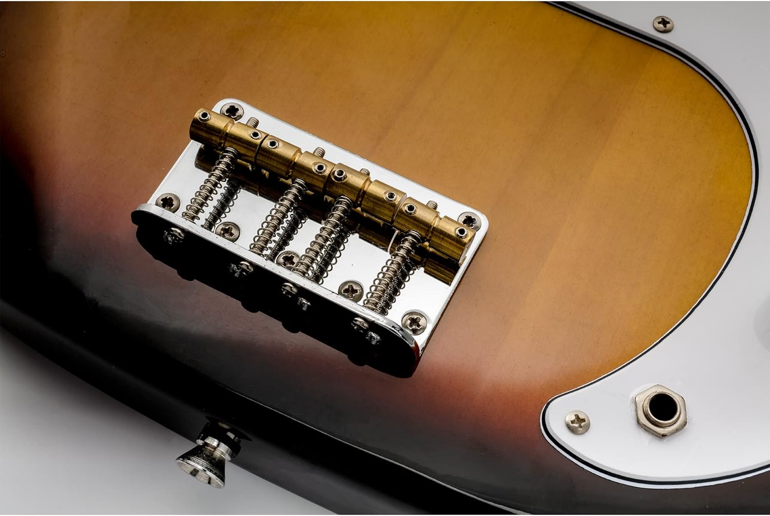 Musiclily Pro 57Mm Brass Bass Bridge Saddle Set for 4 String Precision Jazz Bass (4 Pieces) image number 4