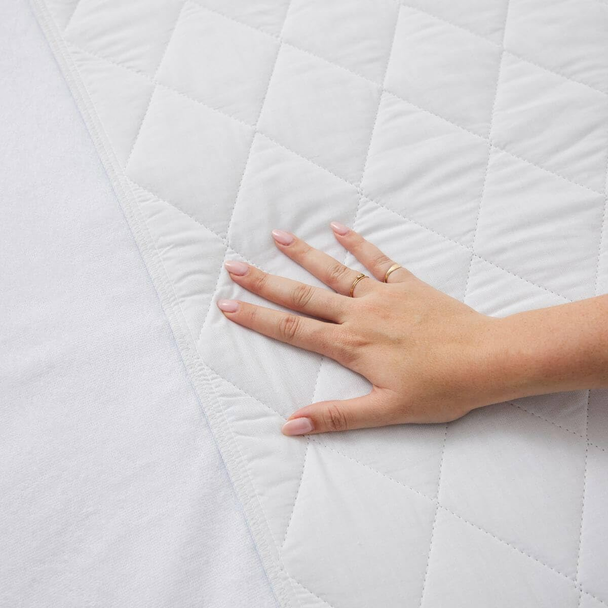 Invizi Waterproof Absorbent Mattress Protector with Tucks &ndash; Twin Pack of Washable Mattress Pads with Side Flaps, Soft & Secure, Machine Washable - King Single image number 2