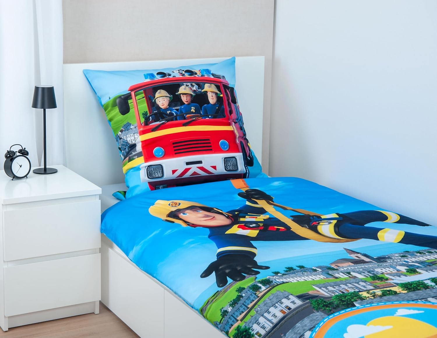 Herding Fireman Sam Bed Linen, Pillowcase Approx. 80 X 80 Cm, Duvet Cover Approx. 135 X 200 Cm, with Branded Zip, 100% Cotton/Renforc&eacute;