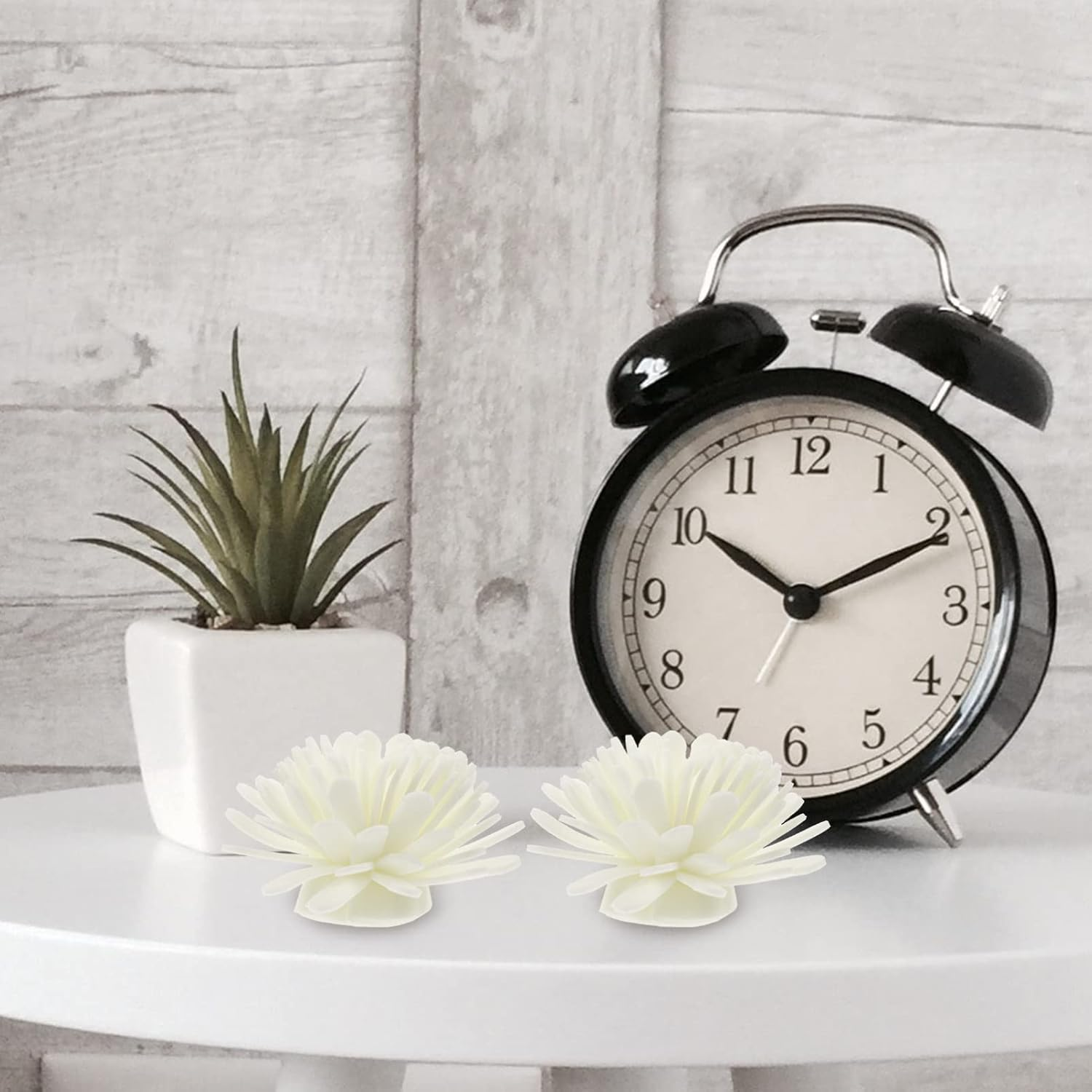 LALAFINA 100Pcs Simulated Chrysanthemum Aromatherapy Flower Essential Oil Diffuser Accessories