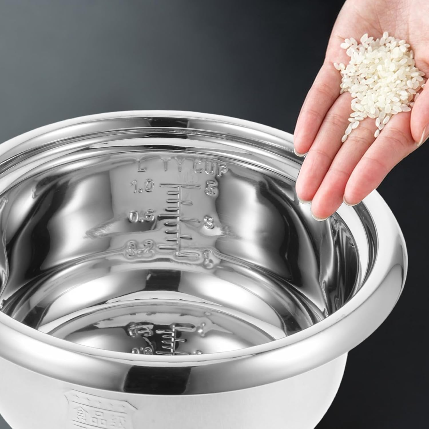 JECOMPRIS Stainless Steel Rice Cooker Inner Pot Liner 2L Capacity Non-Stick Cooking Utensil Compatible Replacement for Universal Electric Rice Cookers, Even Heat Distribution for Rice, Steaming, and Porridge Cooking image number 3