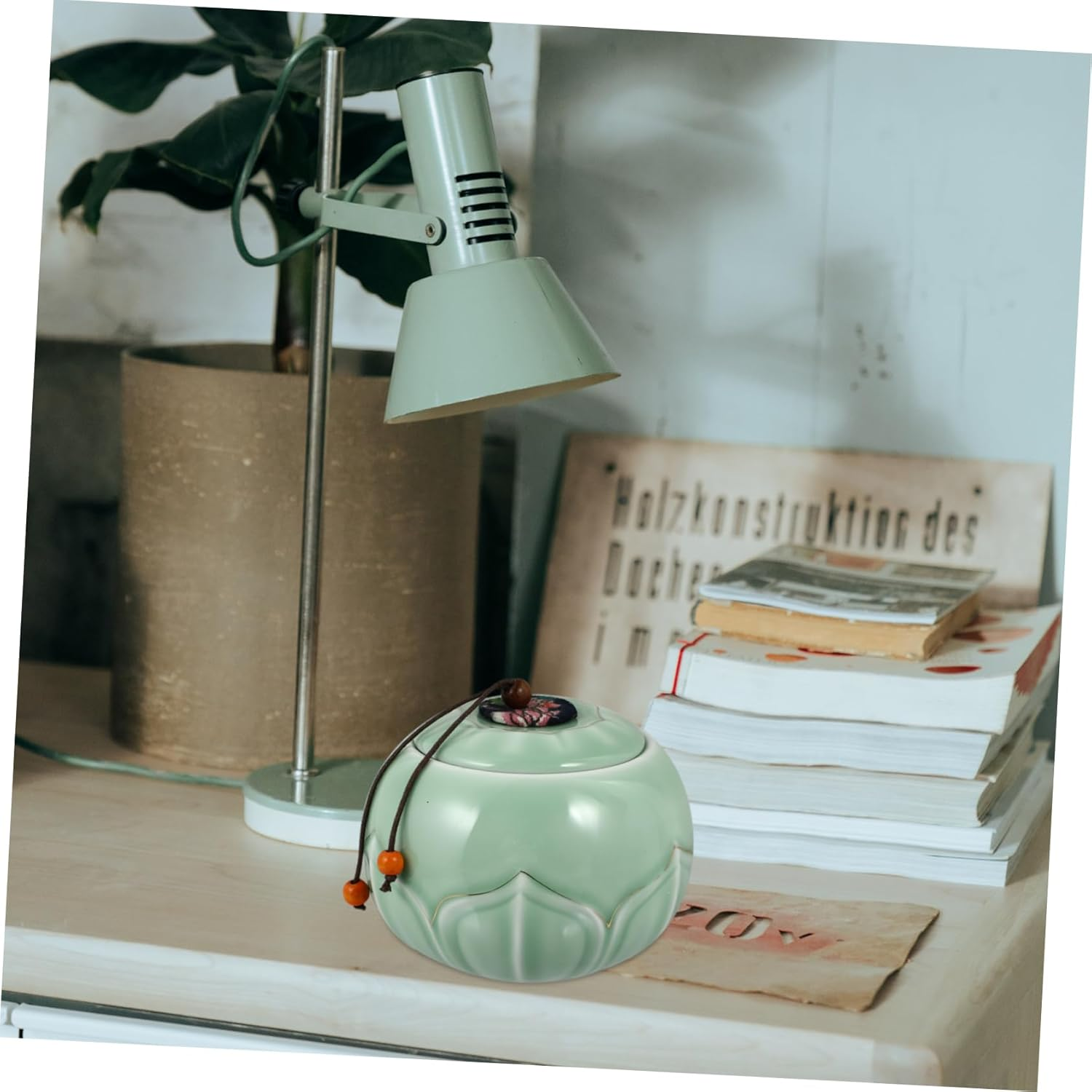 LABRIMP Lotus-Painted Gold Tea Can Creative Tea Storage Pot Sealed Jar for Home Office Use for Canister and Food Storage Needs image number 2