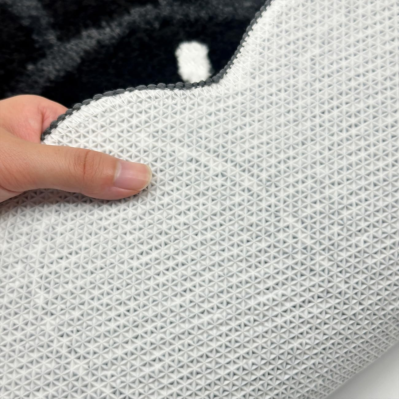 Shovagy Trippy Happy Face Rug Cool Rugs Tufted Quick Dry Bath Mats for Bathroom Non Slip Bath Mat Water Absorbent 3.3FT Black Bathroom Rugs Halloween Gothic Ghost Skull Horror Decor Carpet image number 5