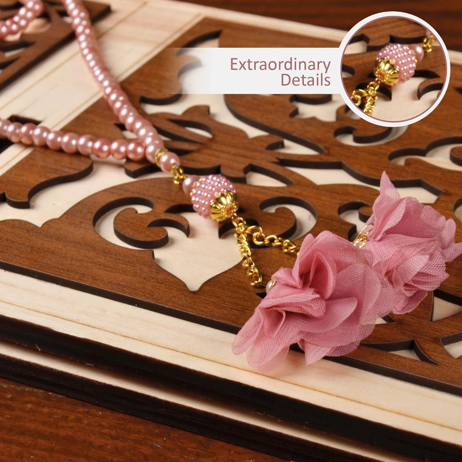 Islamic Gift Set, Velvet Prayer Mat, Prayer Beads, Shawl and Yaseen Book, Perfect Family and Eid Gifts (Pink) - Gray image number 4